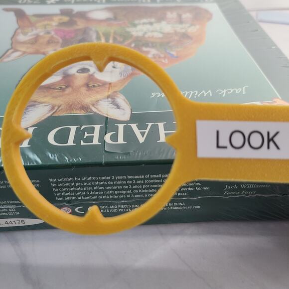 Bits And Pieces Puzzle FOREST FOXES SHAPED Puzzle 750 pcs - Sealed - 2008 - Picture 6 of 12